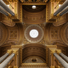 Versailles castle ceiling